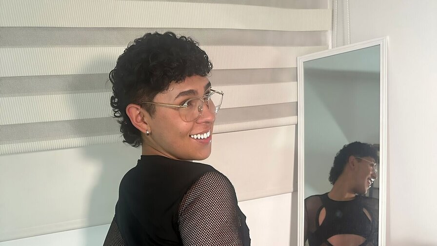 Masturbate Live Porn Cam