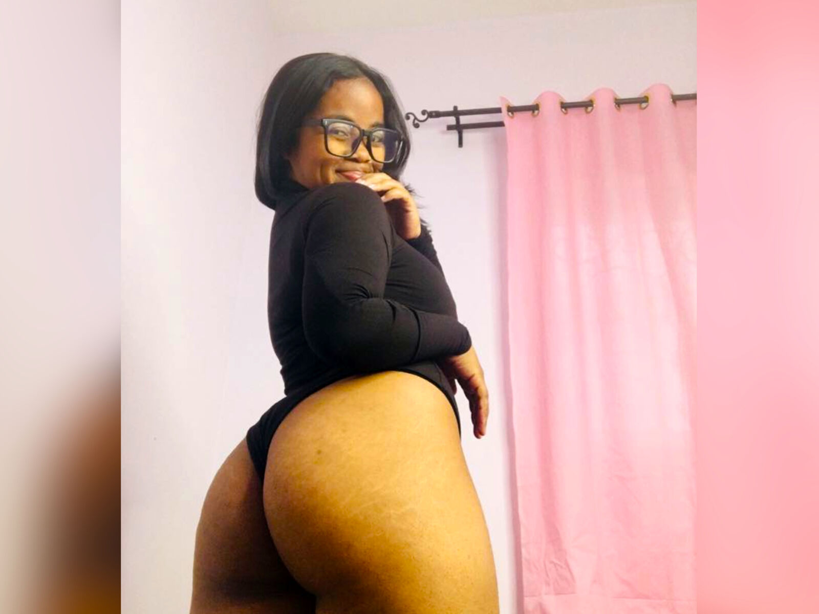 Masturbate Live Porn Cam
